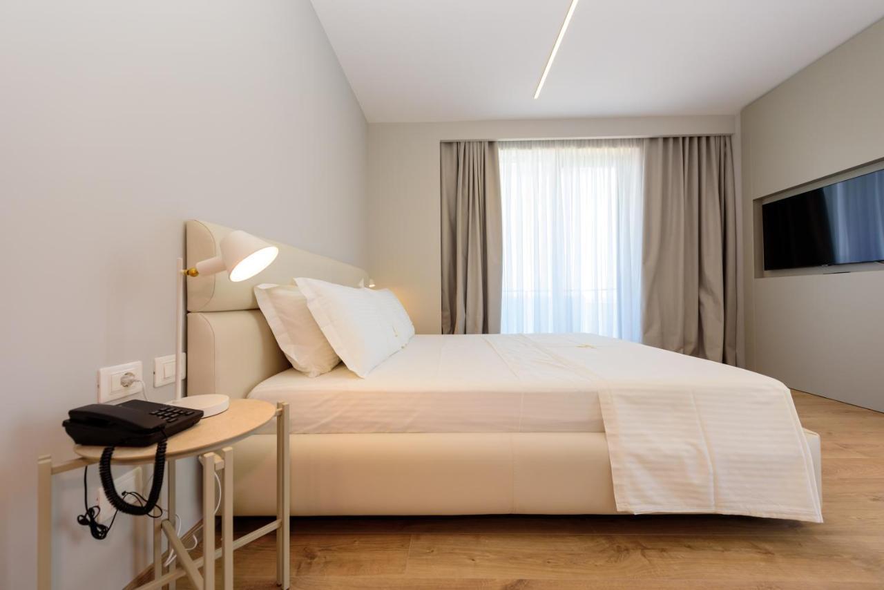 Hotell Navy 4*